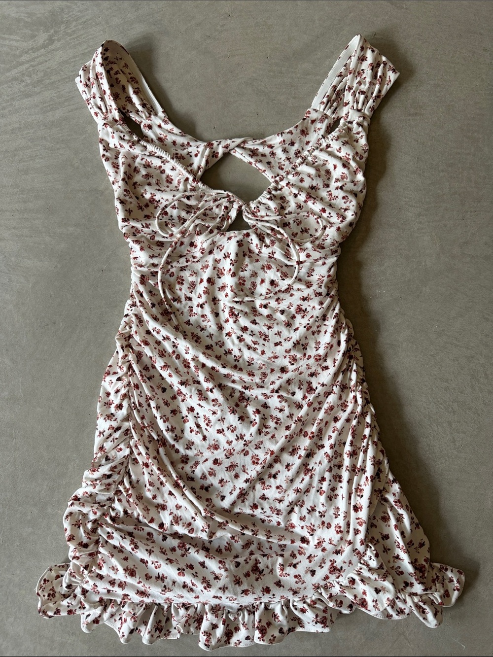 Urban Outfitters Eve Ditsy Floral Ruffle Mini Dress Size Small NWOT